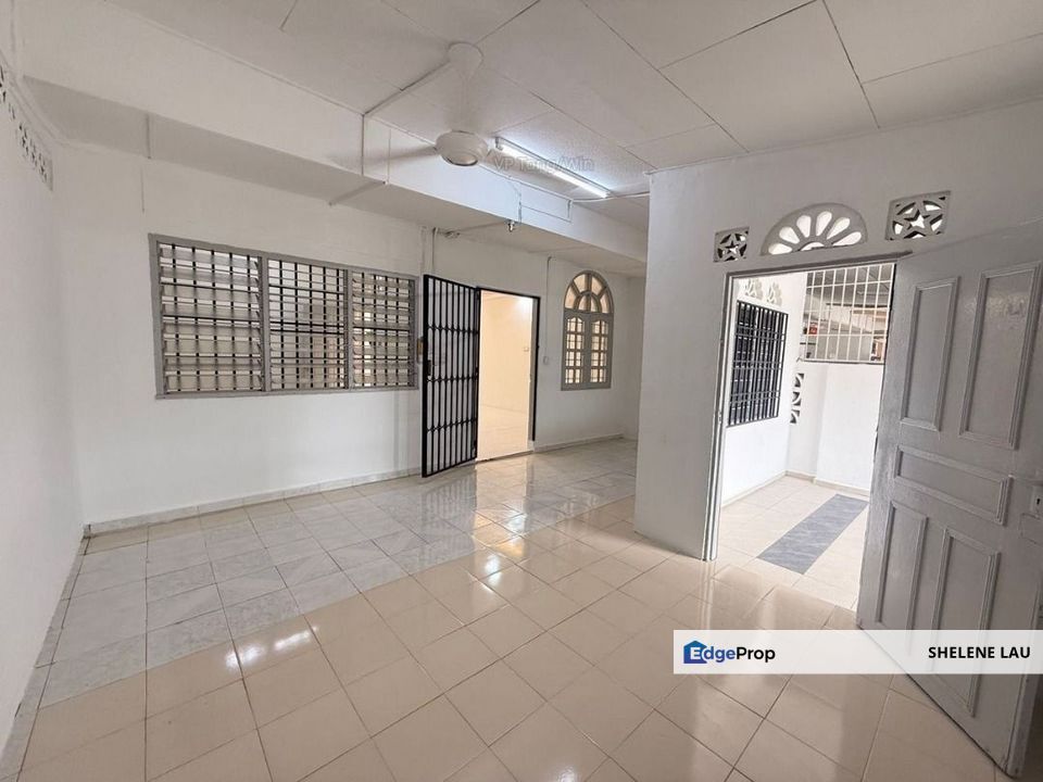 Batu Pahat Single Storey Terrace For SALE, Johor, Batu Pahat
