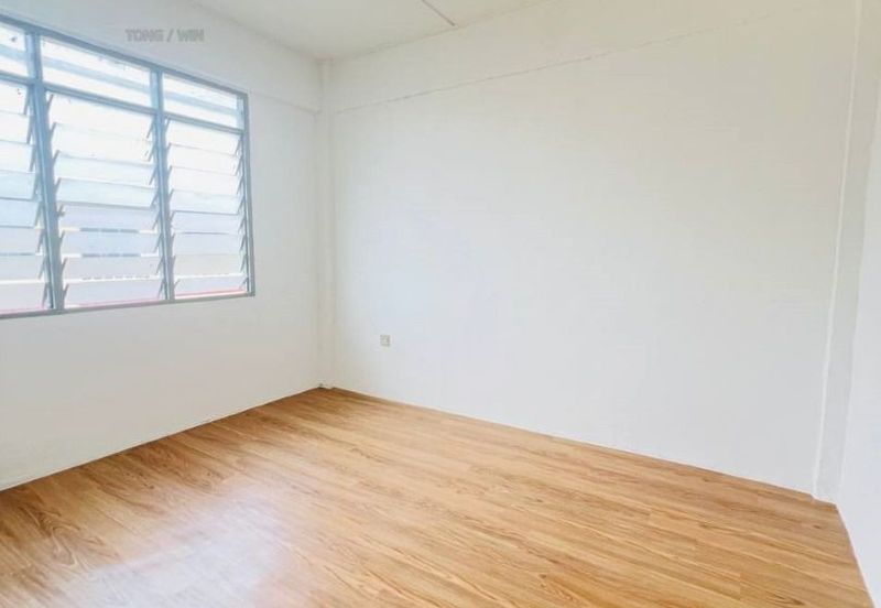 Flat Temenggong, Bandar Indahpura