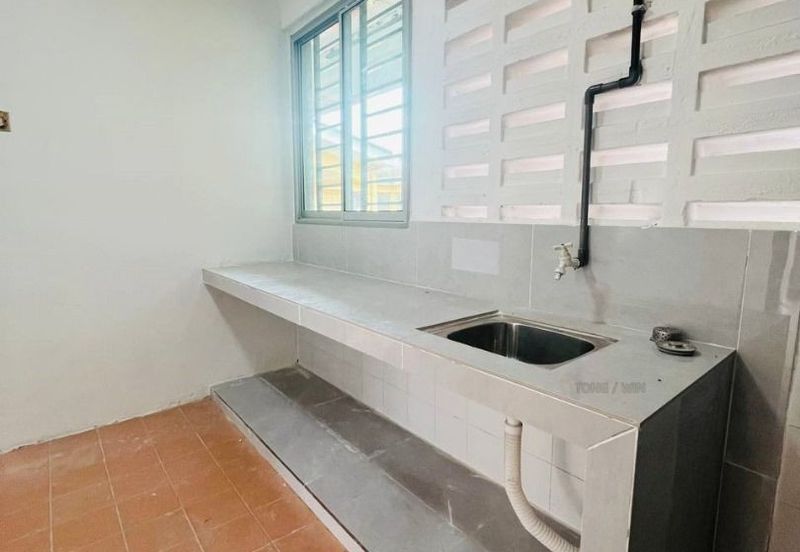 Flat Temenggong, Bandar Indahpura