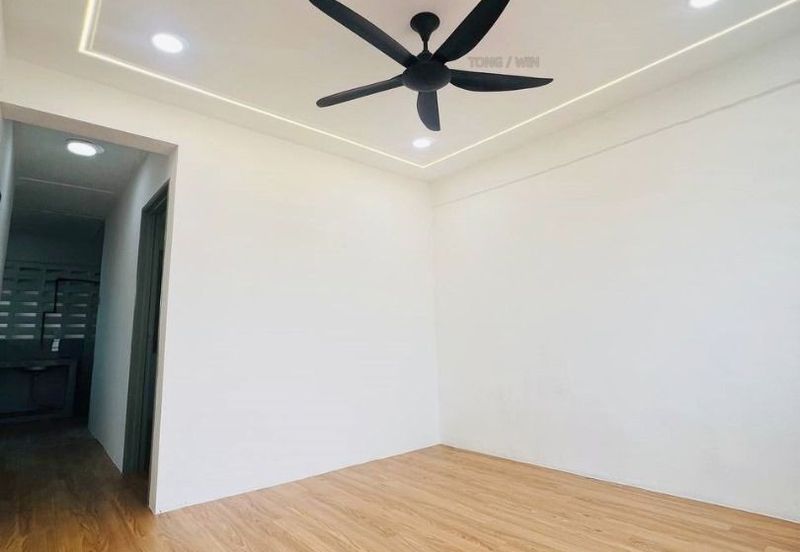 Flat Temenggong, Bandar Indahpura