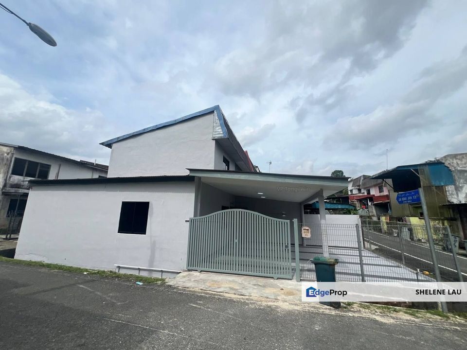 Taman Senai Jaya Double Storey Low Cost Endlot With Extra 6ft Land For Sale, Johor, Senai