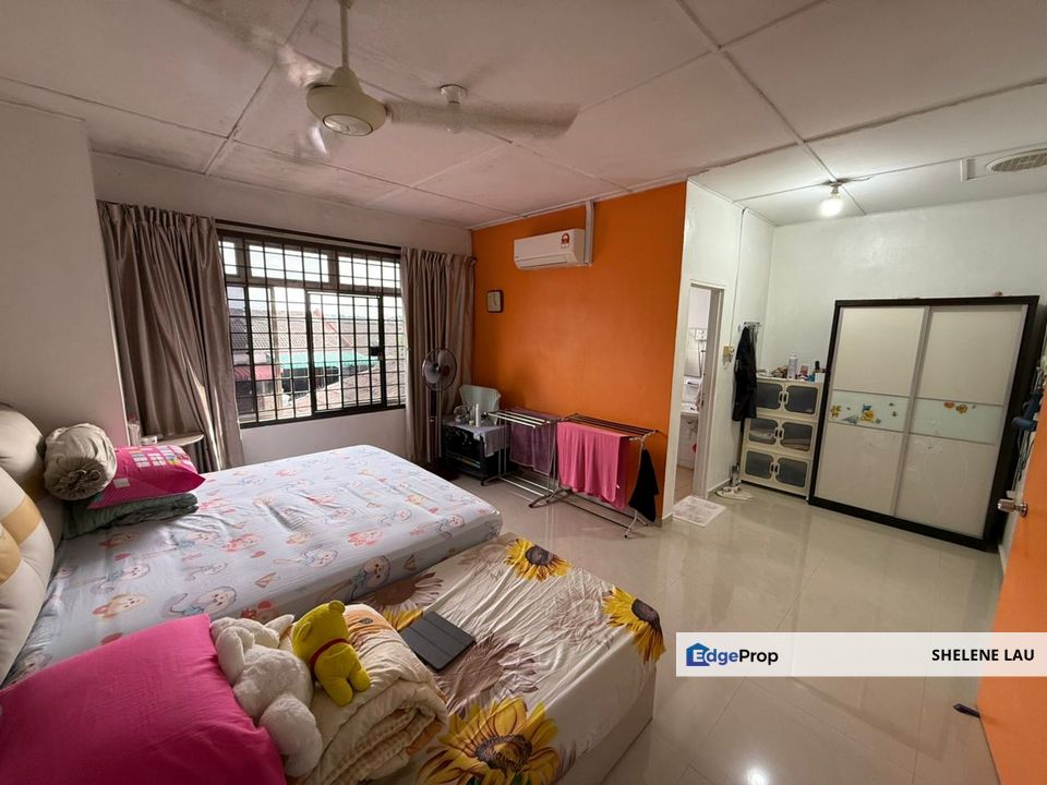 Taman Universiti Double Storey Terrace For Sale, Johor, Skudai