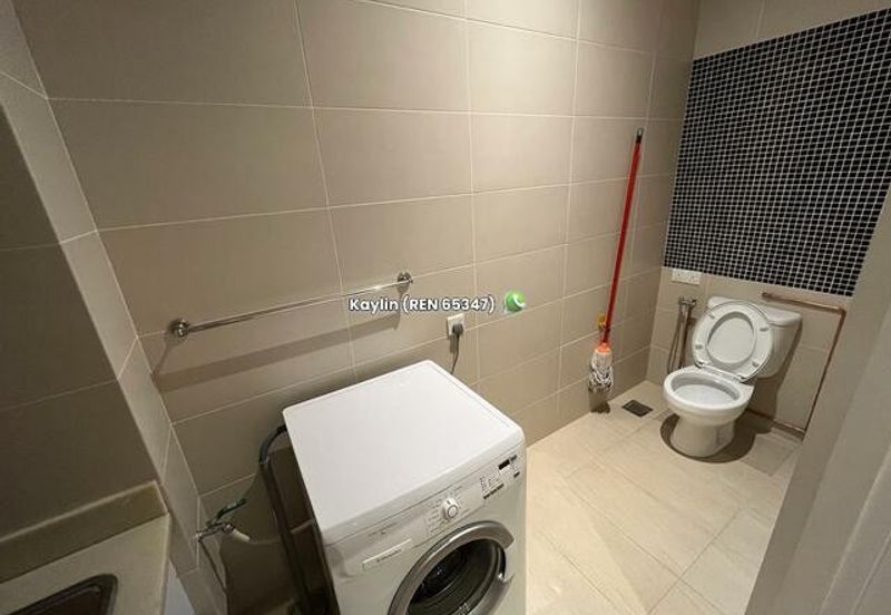 Upper unit of Lush Residence, Near BDC/ Galacity prime area for sale