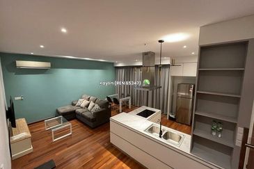 Upper unit of Lush Residence, Near BDC/ Galacity prime area for sale