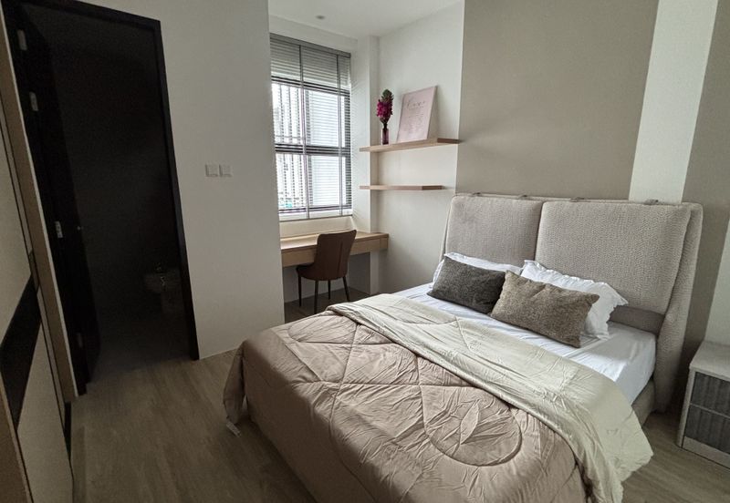 Melrose Residence, Riveria, Kuching-Samarahan Expressway for sale