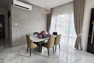 Melrose Residence, Riveria, Kuching-Samarahan Expressway for sale