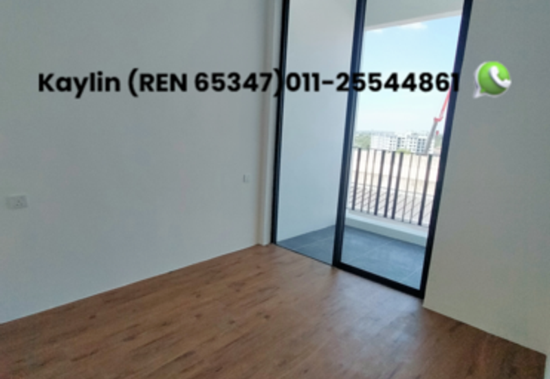 Tropics City, 2 bedrooms unit at high floor at prime location for sale