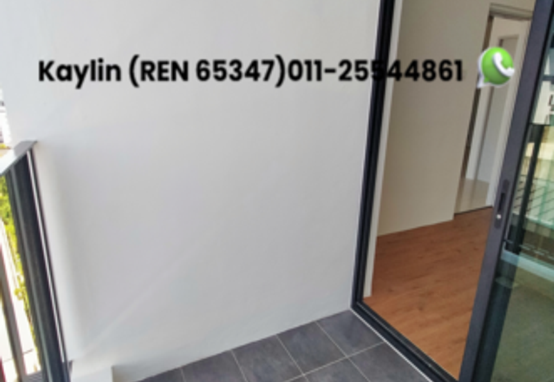 Tropics City, 2 bedrooms unit at high floor at prime location for sale