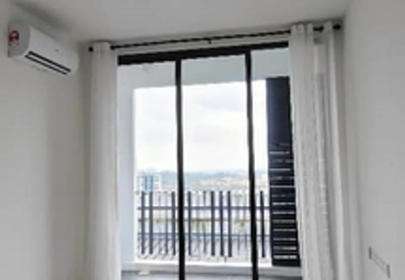 Tropics City, 2 bedrooms unit at high floor at prime location for sale