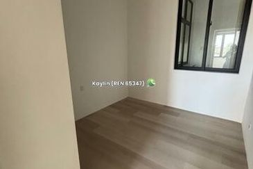 3 bedrooms at Docklands Batu Kawa Stapok open for booking