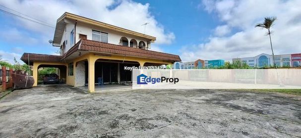 Bungalow/ detached house at Rubber Road for sale, , 