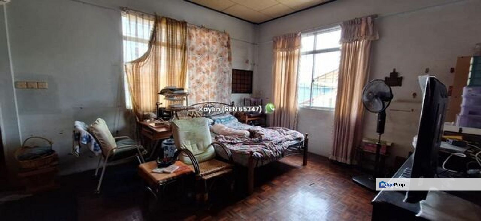 Bungalow/ detached house at Rubber Road for sale, , 
