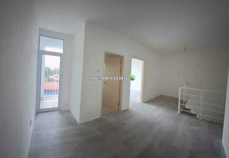 Brand New Marq Suites Townhouse For Sale