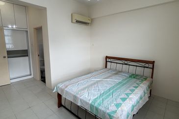 SkyVilla Condominium