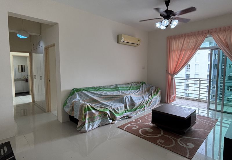 SkyVilla Condominium