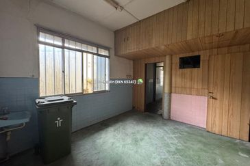 3-Storey Corner Shoplot for Sale @ Carpenter Street, Ewe Hai Street