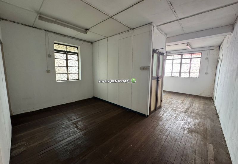 3-Storey Corner Shoplot for Sale @ Carpenter Street, Ewe Hai Street