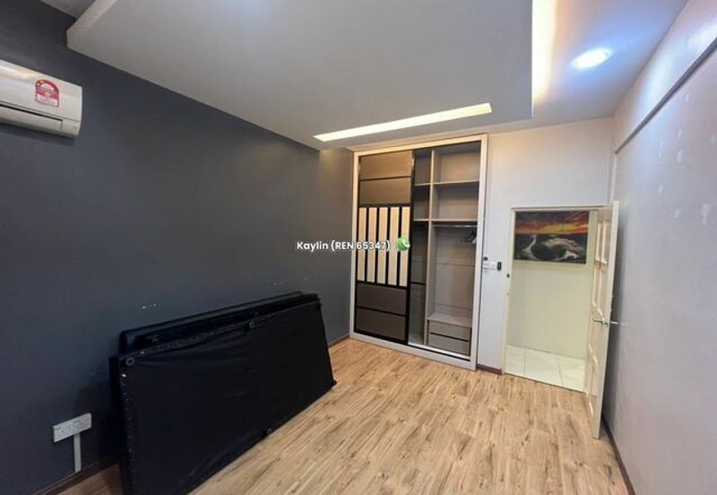 Single Storey Terrace Intermediate at Setia Raja Stutong for sale