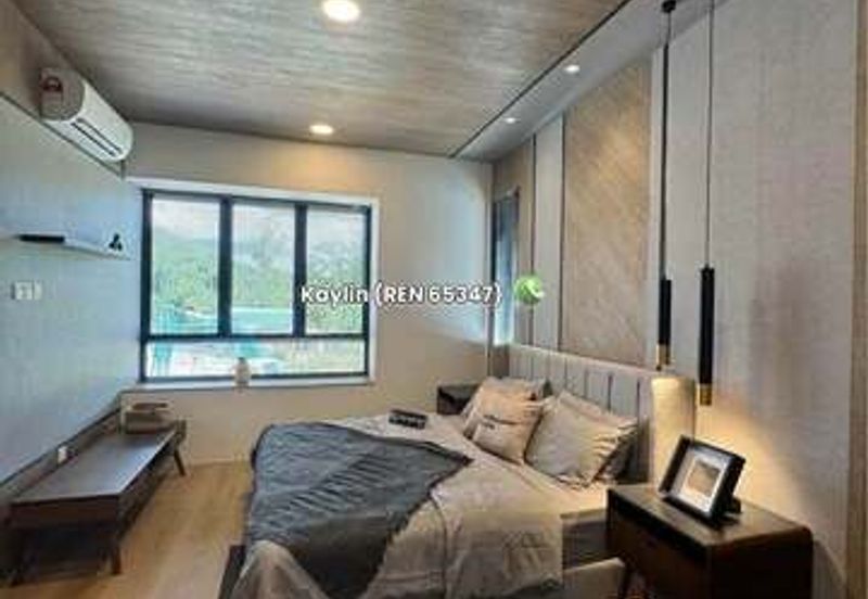 1.5 Storey Townhouse at 12th Mile Siburan Estate 84 open for booking