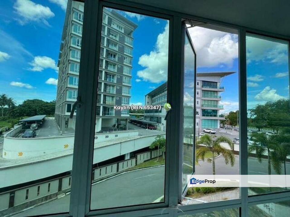 3 Bedrooms at The Ryegates opposite airport for Sale, , 