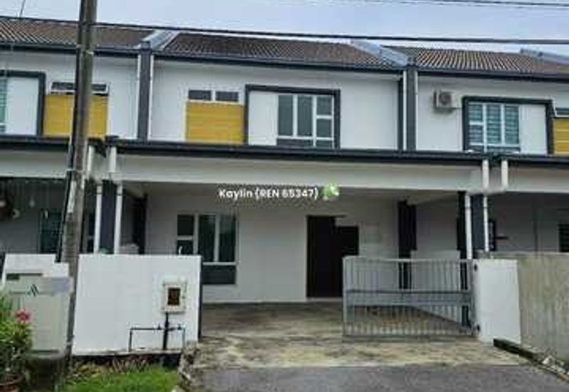 Double Storey Terrace at Jalan APT Samarahan open for sale