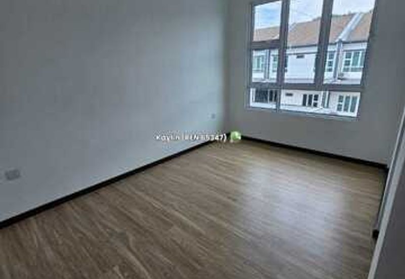 Double Storey Terrace at Jalan APT Samarahan open for sale