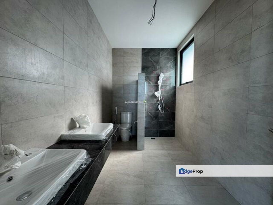 SÓL Estate Duplex, 2 Storey Bespoke Semi-Detached (Batu Kawa) for sale, , 