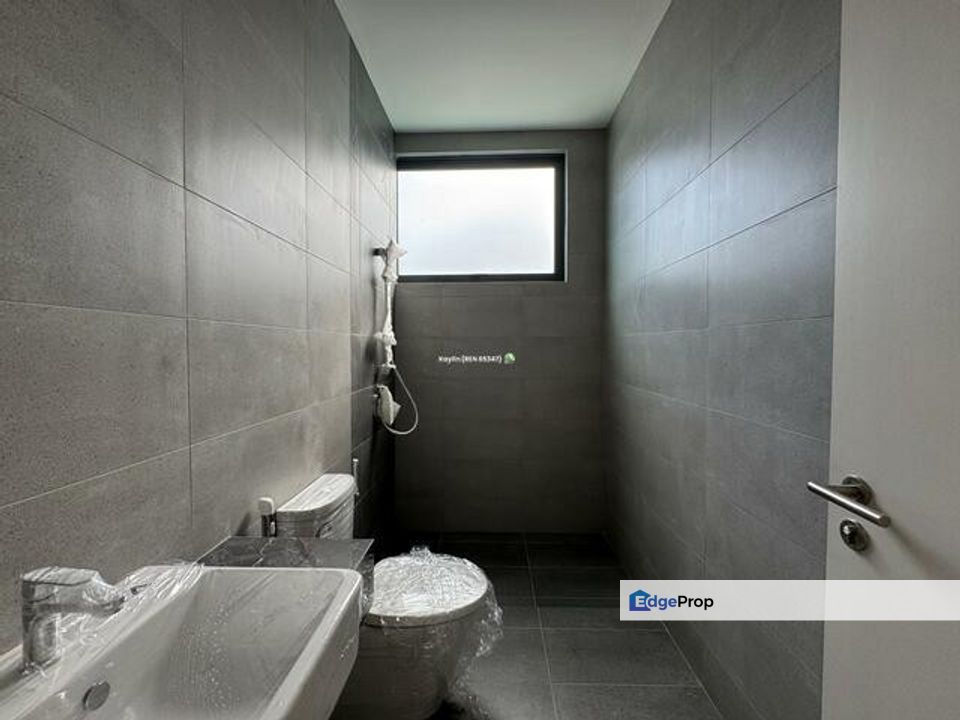 SÓL Estate Duplex, 2 Storey Bespoke Semi-Detached (Batu Kawa) for sale, , 