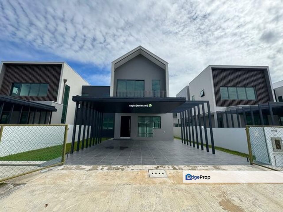 SÓL Estate Duplex, 2 Storey Bespoke Semi-Detached (Batu Kawa) for sale, , 