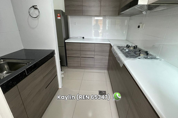 Brand New 3 Storey intermediate at Aurora Height Moyan for Sale