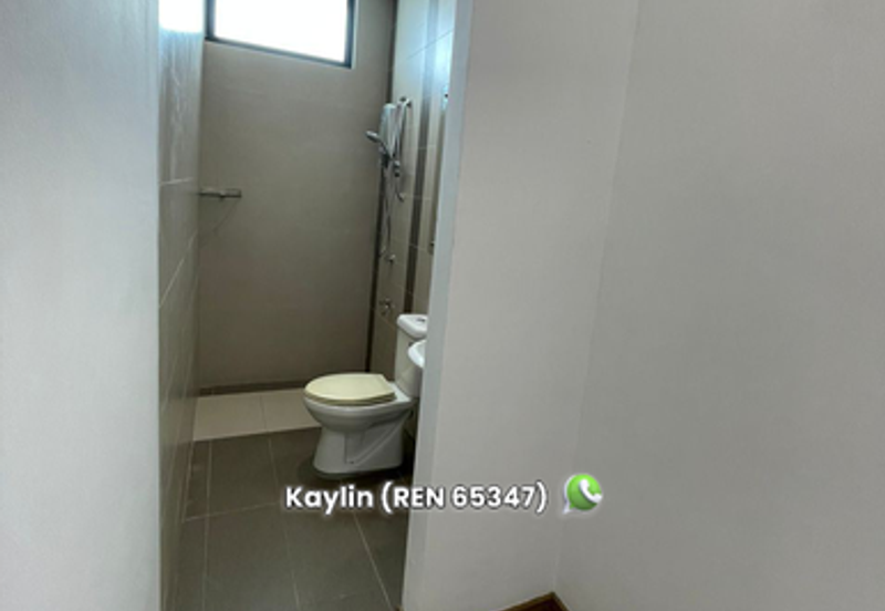 Brand New 3 Storey intermediate at Aurora Height Moyan for Sale