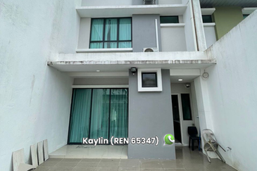 Brand New 3 Storey intermediate at Aurora Height Moyan for Sale