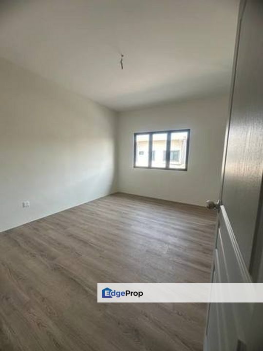 Kensho Upper Unit Townhouse at Batu kawah for Sale, Sarawak, Kuching