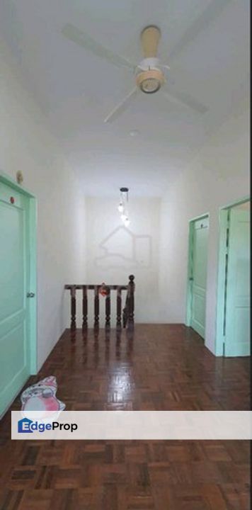 Double Storey Semi-Detached House at Uni Garden for Sale, , 