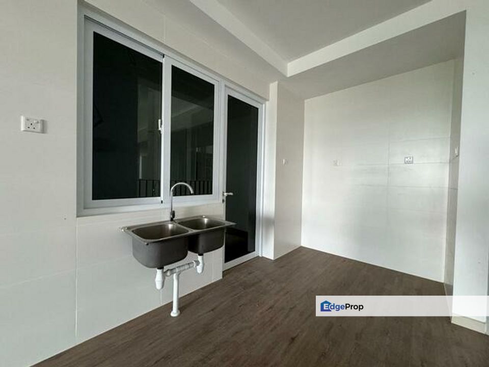 3-bedroom unit at Avona Residence, Northbank for sale, , 