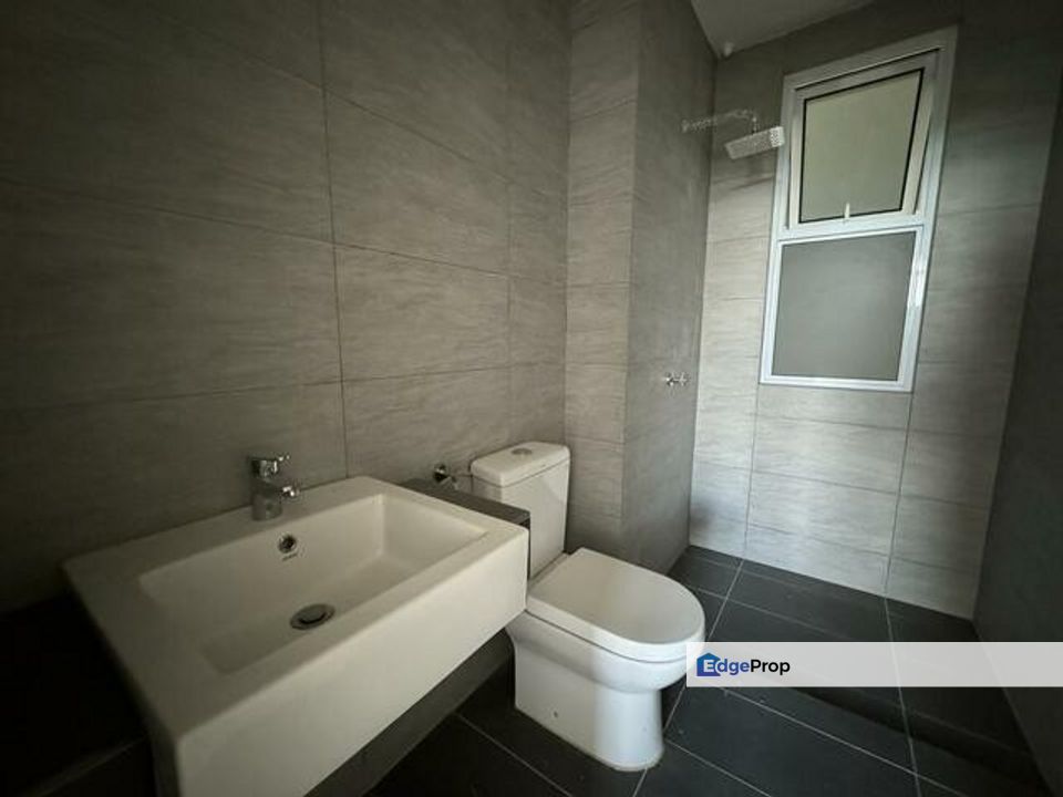 3-bedroom unit at Avona Residence, Northbank for sale, , 