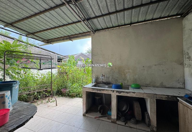 Single Storey Intermediate at 12th Mile Taman Poh Kwong for sale