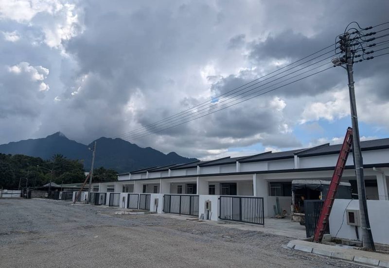 Single Storey Terrace Corner at Matang 8th Mile Casa Harmoni for sale