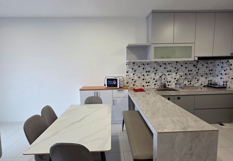 TT3 SOHO Apartment & Commercial