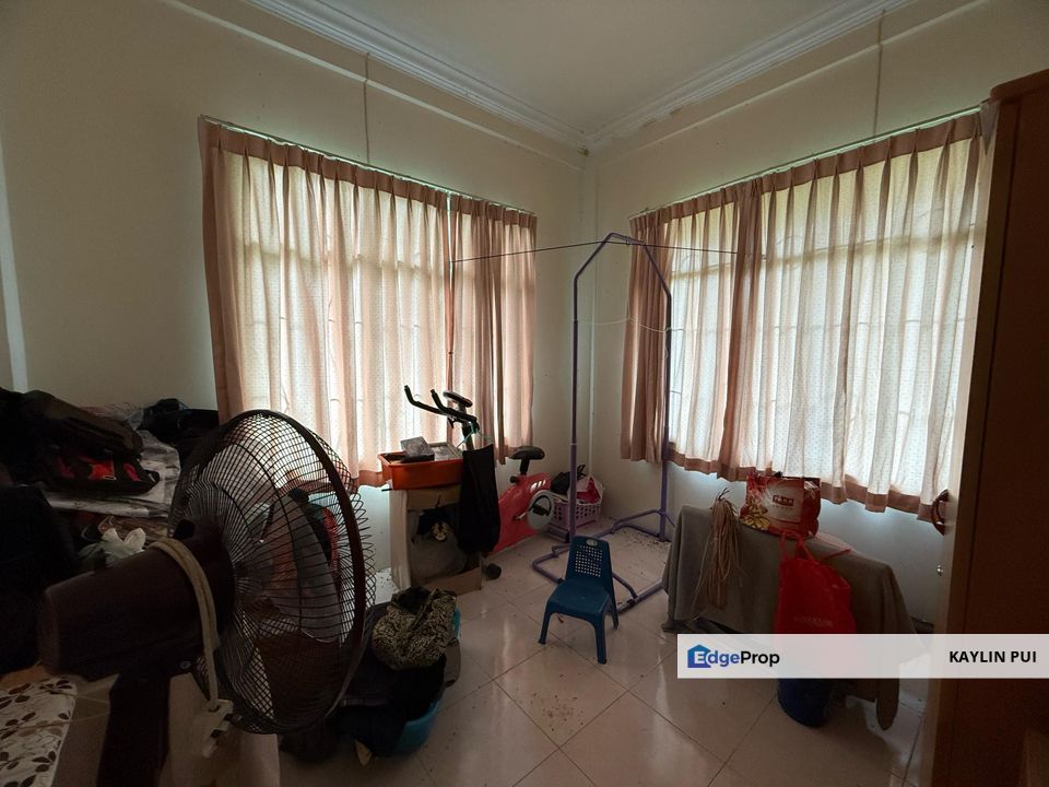Single Storey Semi-Detached house at 13th Mile Beverly Garden Jalan Kuching - Serian for sale, Sarawak, Kota Samarahan