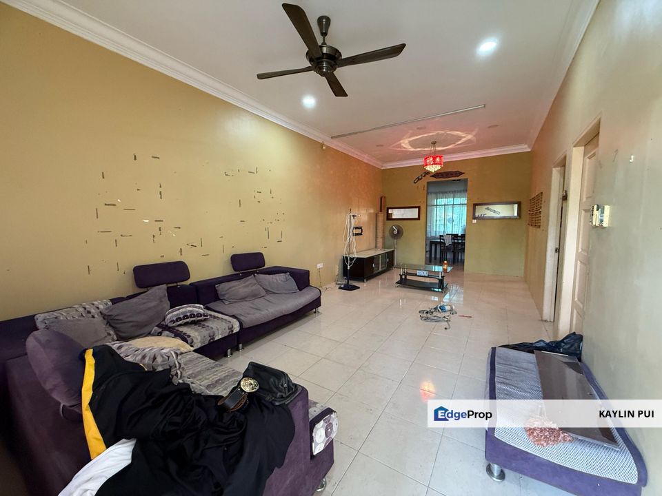 Single Storey Semi-Detached house at 13th Mile Beverly Garden Jalan Kuching - Serian for sale, Sarawak, Kota Samarahan