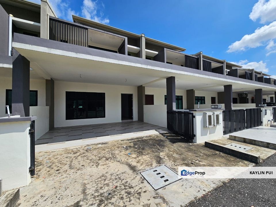 Brand New Gated Guarded Double Storey Terrace Intermediate at Pines Residence, Pine Square Batu Kawa for sale, Sarawak, Kuching