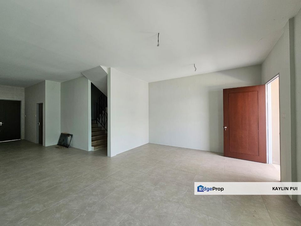 Brand New Gated Guarded Double Storey Terrace Intermediate at Pines Residence, Pine Square Batu Kawa for sale, Sarawak, Kuching