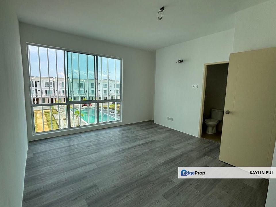 Marq Suites Upper Unit Townhouse, Batu Kawa for Sale, Sarawak, Kuching