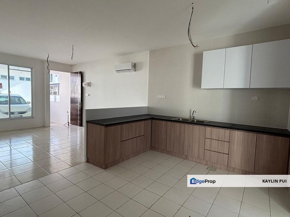Marq Suites Lower Unit Townhouse Batu Kawa for Sale, Sarawak, Kuching