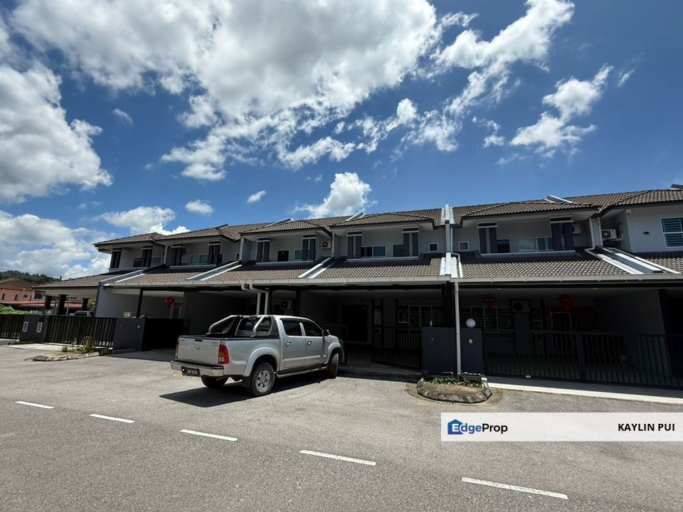 Brand New Double Storey Terrace Intermediate at 17th Mile Siburan for sale, Sarawak, Kuching