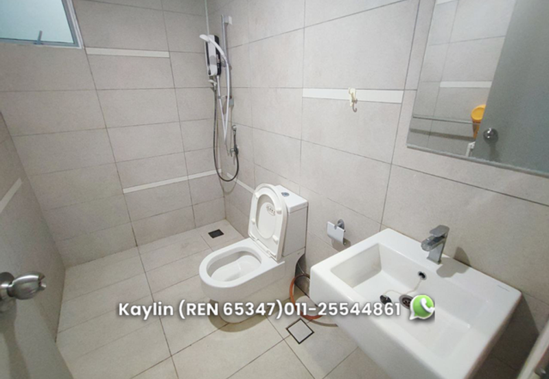 SkyVilla Condominium