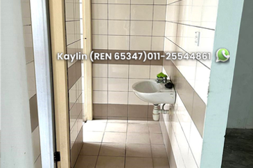 First floor shoplot at 7th mile for rent