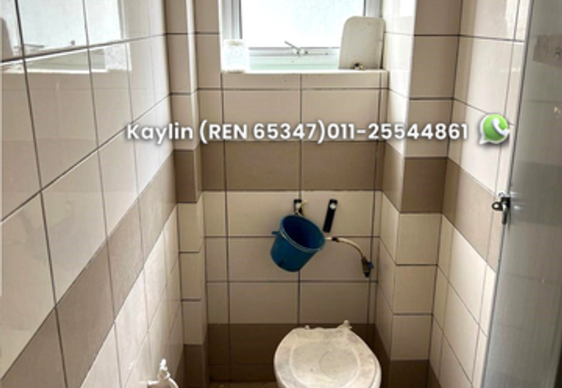 First floor shoplot at 7th mile for rent