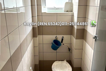 First floor shoplot at 7th mile for rent